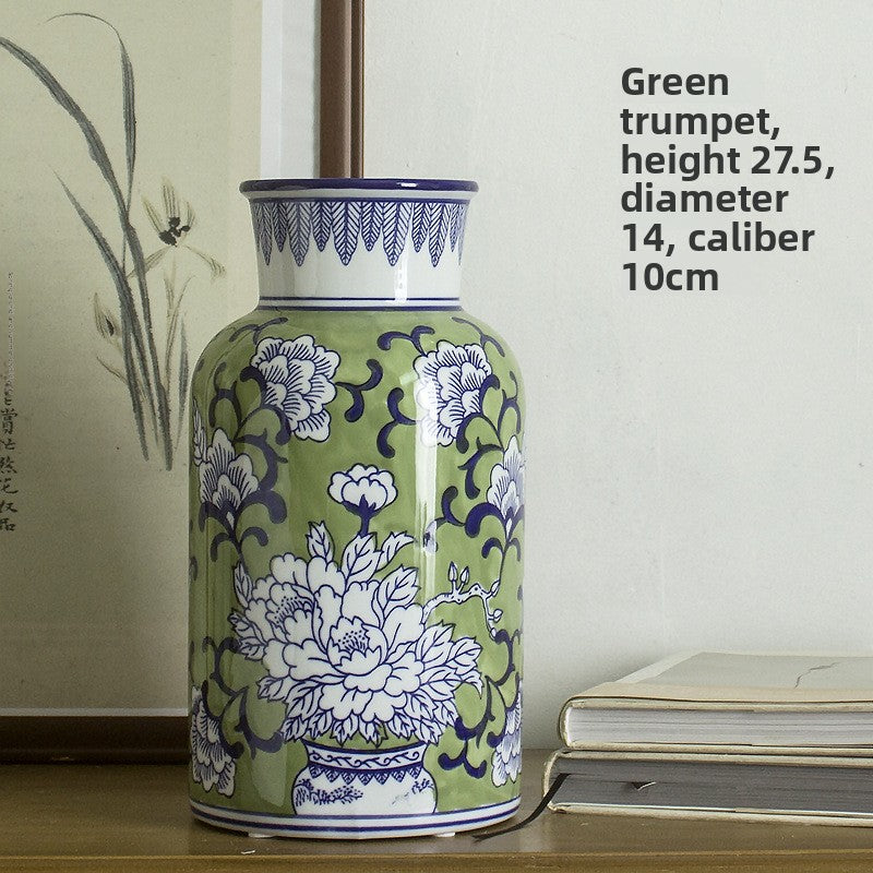 Hand Painted Blue and White Ceramic Vase for Home Decoration