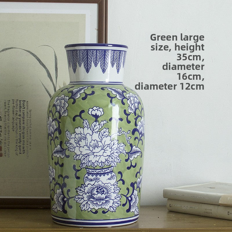 Hand Painted Blue and White Ceramic Vase for Home Decoration